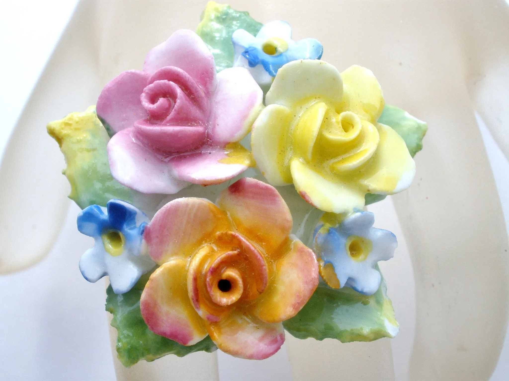 Artone Bone China Painted Flower Brooches Vintage