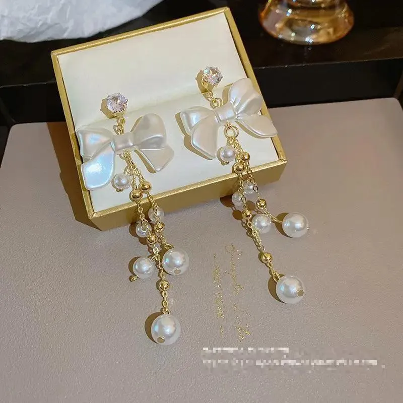 Charming RV128 Sweet Pearl Fresh Drop Earrings: Fashionable Bowknot Dangle Jewelry