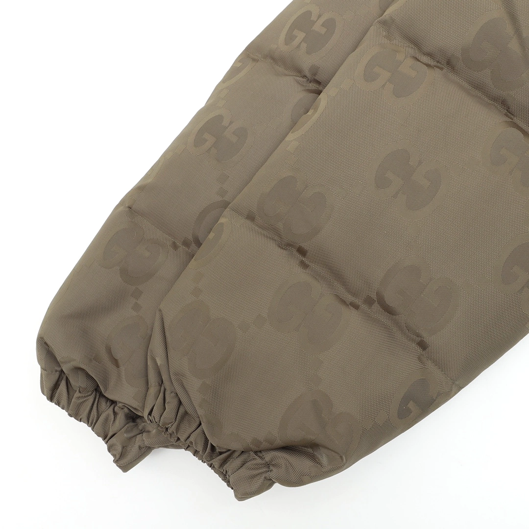 Gucci limited edition full logo down jacket Brown 12.5