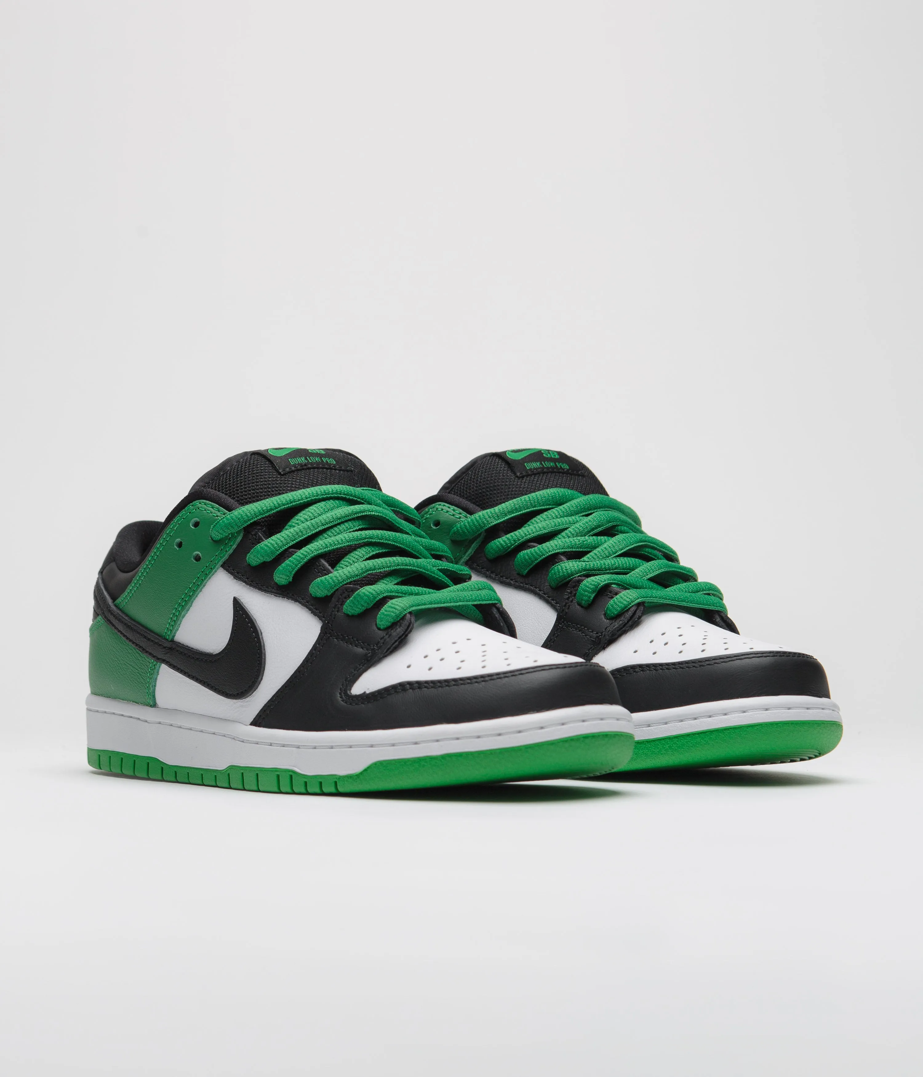 Nike SB Dunk Low Pro Shoes - Classic Green / Black - White - Classic Green - Black