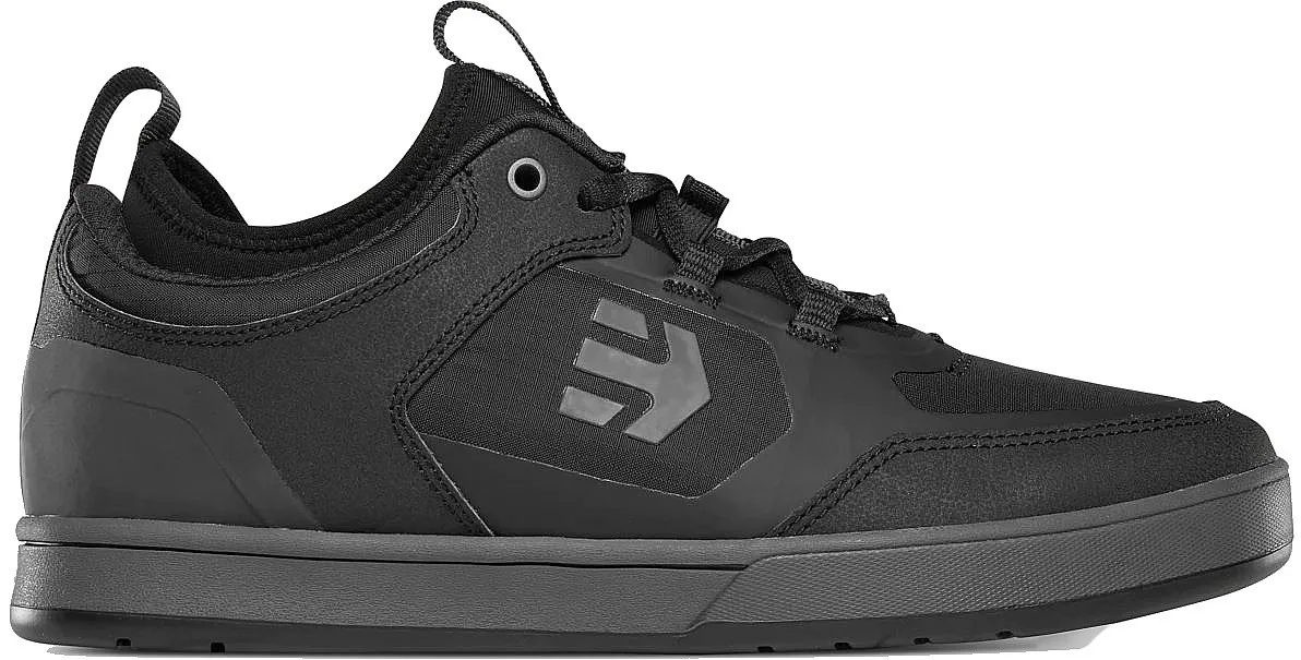 shoes Etnies Camber Pro WR - Black - men´s