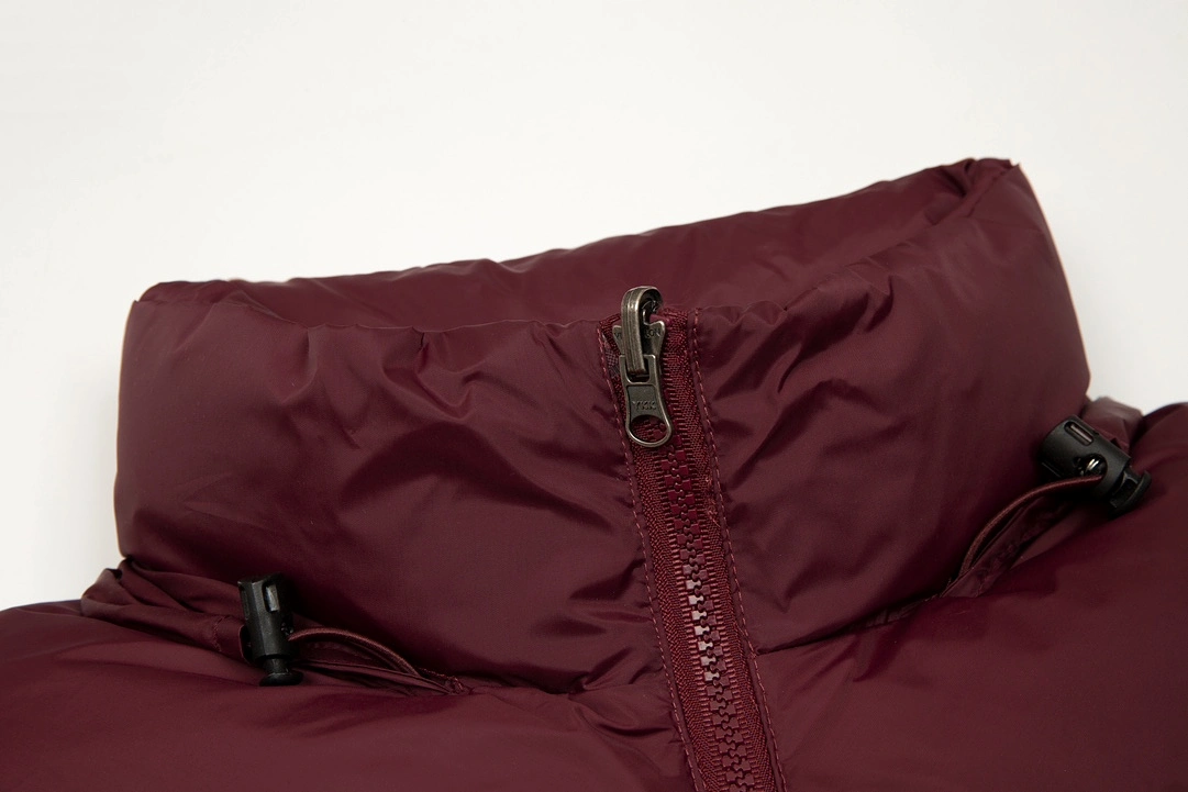 The North Face 1996 Classic Hidden Hood Down Jacket burgundy 11.15