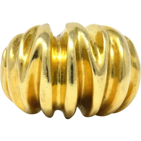 Tiffany & Co. Vintage 1970's 18 Karat Gold Bombè Fashion Ring