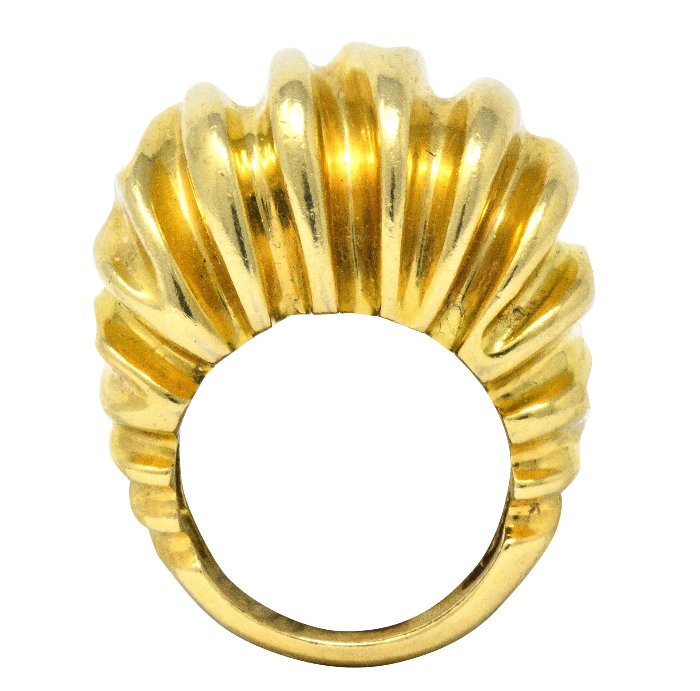 Tiffany & Co. Vintage 1970's 18 Karat Gold Bombè Fashion Ring