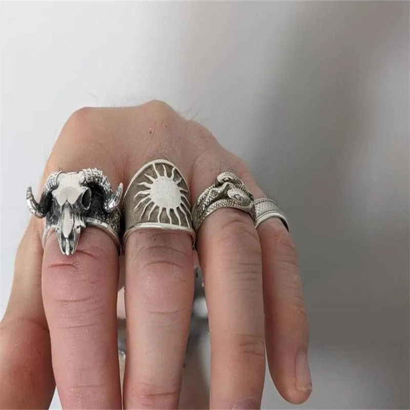 Vintage Retro Punk Skull Devil Horn Ring