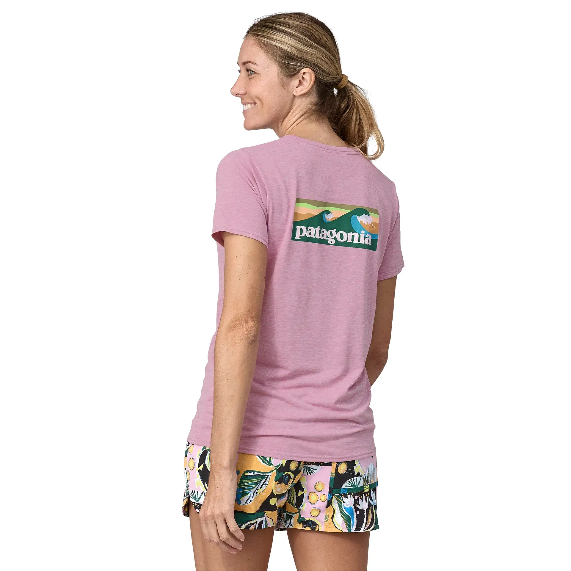 W'S CAP COOL DAILY GRAPHIC SHIRT WATERS BOARDSHORT LOGO MILKWEED MAUVE X-DYE